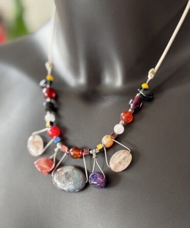 Collar Exotic